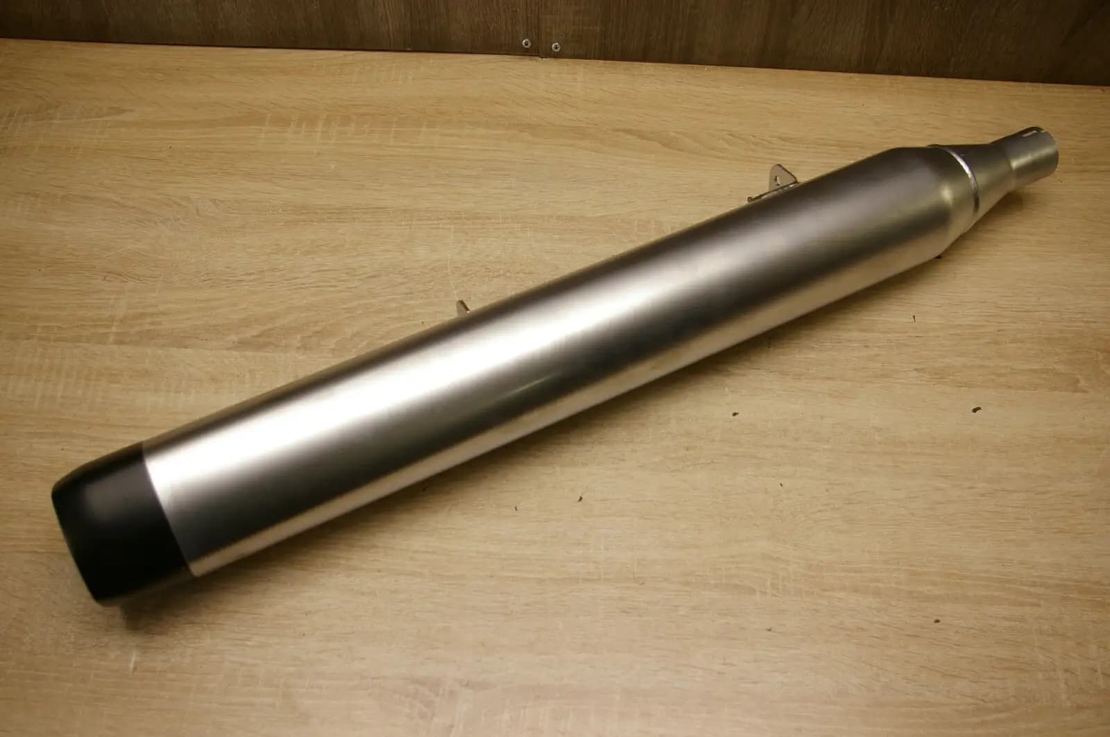 Harley-Davidson V Rod VRSCF VRF1250 Exhaust Silencer Muffler 65268-09