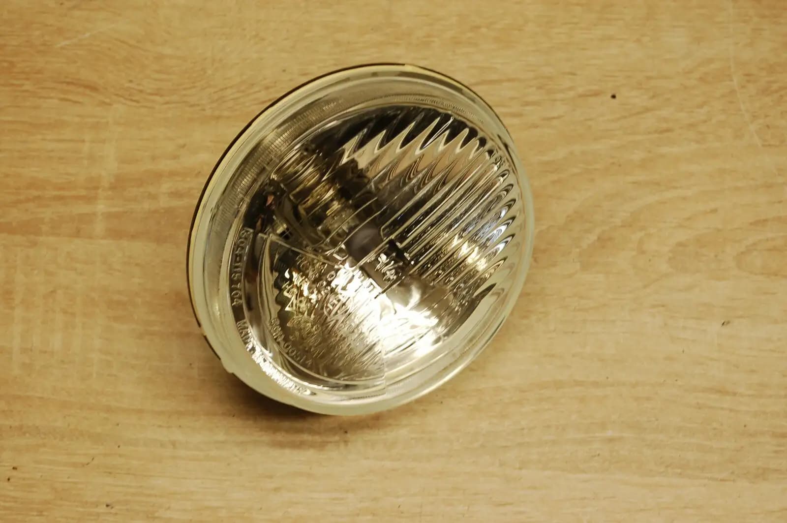 Harley Davidson Headlamp Hella 1A3 002 850-16