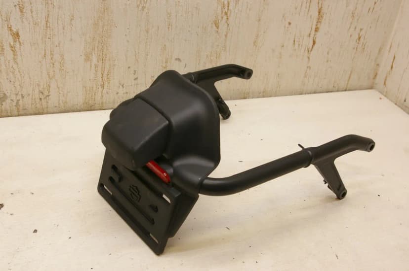 Harley Davidson Fat Bob 2018 License Plate Holder & Mount Bracket 67900384