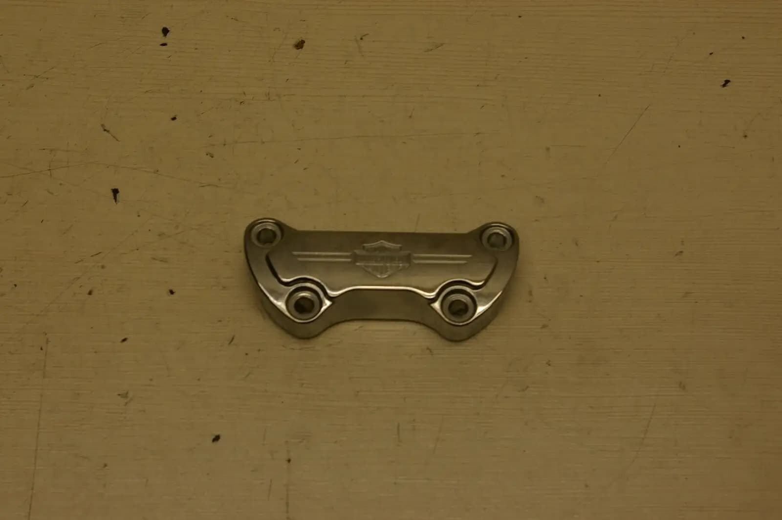 Harley Davidson Softail Classic 2003 5656886B Handle Bar Riser Clamp