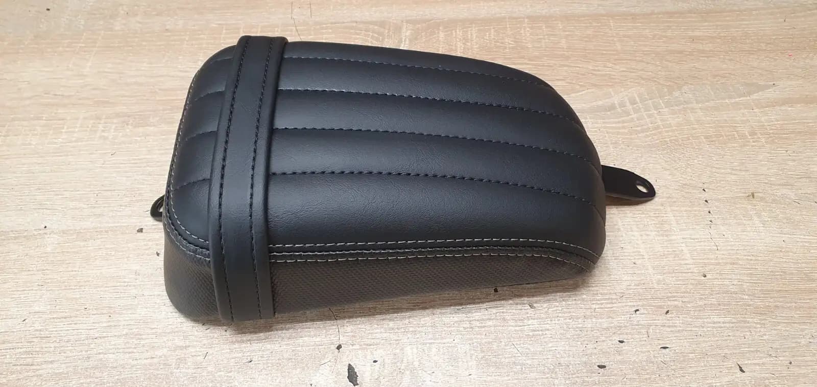 Harley-Davidson Softail Street Bob FXBB S 2018 - 2023 Passenger Seat 52400302