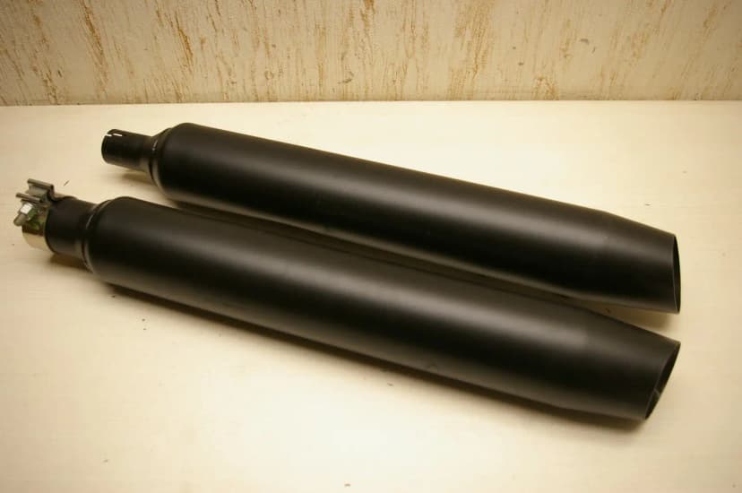 Harley-Davidson Road King Exhaust Muffler Silencer 64900769 64900770